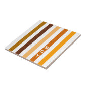 Tan Brown Orange Vertikal Stripes Monogramm Fliese (Seite)
