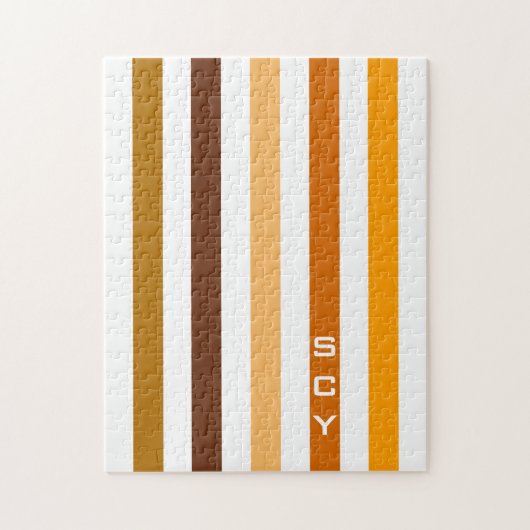 Tan Brown Orange Vertikal Stripes Monogramm Puzzle (Vertikal)