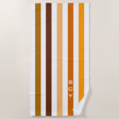 Tan Brown Orange Vertikal Stripes Monogramm Strandtuch (Vorderseite)