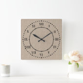 Tan Cement Look Roman Numerale Wall Clock Quadratische Wanduhr (Zuhause)