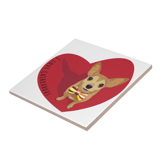 Tan Chihuahua mit einer Bogen-Krawatte im roten He Fliese (Seite)