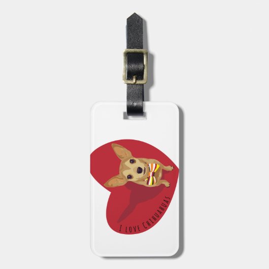 Tan Chihuahua mit einer Bogen-Krawatte im roten He Gepäckanhänger (Vorderseite vertikal)