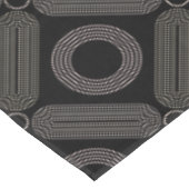Tan Formen auf schwarz Tischdecke (Schrägansicht)