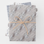Tan, Gray und Blue Winter Foliage Frohe Weihnachte Geschenkpapier Set (Beispiel)