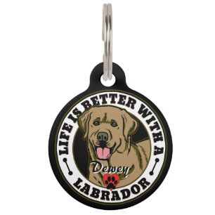 Tan Labrador Personalisiertes Leben ist besser Tiernamensmarke