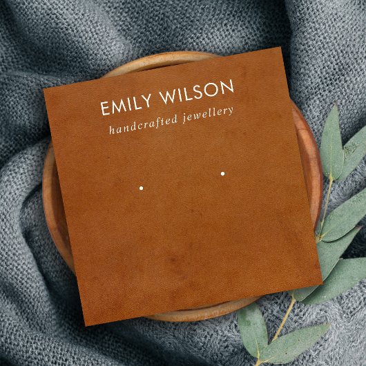 TAN LETHER TEXTURE STUD EARRING DISPLAY CARD QUADRATISCHE VISITENKARTE