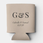 Tan Modern Monogram Bride & Groom Names Dosenkühler (Rückseite)