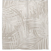 Tan Off-White Neutral Palm Leaf Muster tropisch Duschvorhang (Vorderseite)