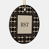 Tan on Black Initials Keramik Ornament (Rechts)