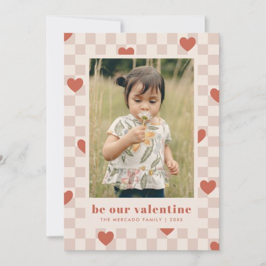 Tan Red Checkerboard Herz Valentine's Day Card Einladung (Vorderseite)