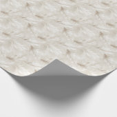 Tan und White Feather Pattern Bridal Geschenkpapier (Ecke)