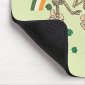 Tancing Skeletons St Patrick Mousepad (Ecke)