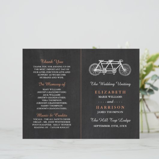 Tandem Bicycle on Chalkboard Wedding Program (Stehend Vorderseite)