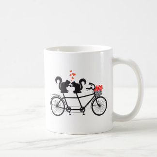 Tandemfahrrad mit Eichhörnchen Kaffeetasse