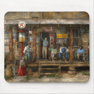 Tankstelle - Sonntag Nachmittag - 1939 Mousepad