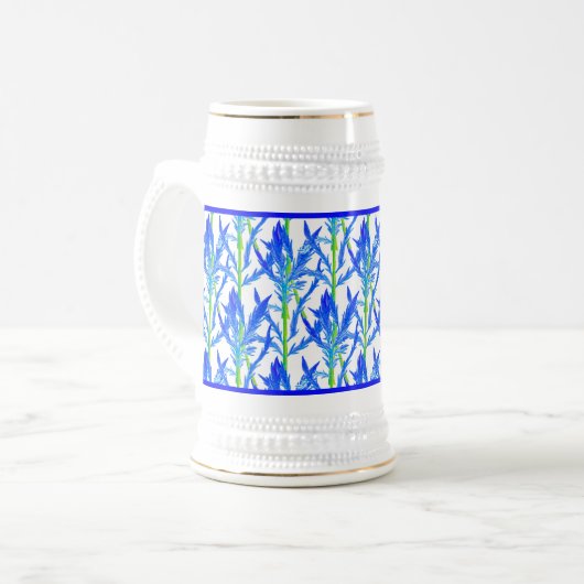 Tansy (L) auf einem Stein Bierglas (Vorderseite Links)