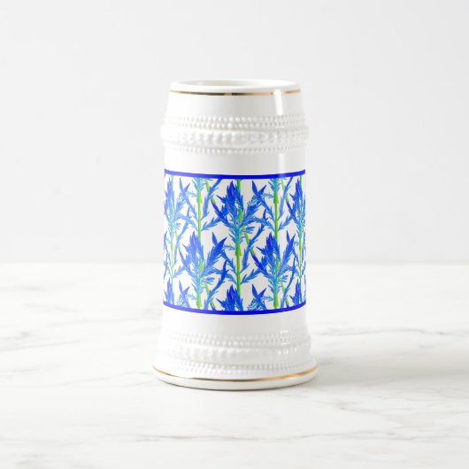 Tansy (L) auf einem Stein Bierglas (Mittel)