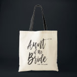 Tante der Skript-Art-kundenspezifischen Hochzeit Tragetasche<br><div class="desc">Machen Sie die Tante von den Brautgefühlextrakosten,  die mit dieser speziellen Name-Leinwandart-Taschentasche geschätzt werden.

Sie kennzeichnet die Wörter "Tante der Braut" in einem eleganten Skriptarttext. Unter dieses ist eine Stelle für ihren Namen oder Initialen.</div>