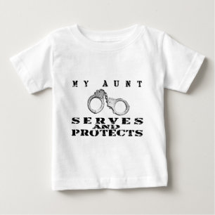 Tante Serves Protects - Stulpen Baby T-shirt