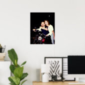 Tante Sharon über Harley Poster (Heimbüro)