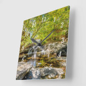Tanyard Creek Wasserfall im Fall der Mauer Quadratische Wanduhr (Winkel)