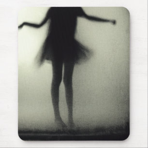 Tanz des Schattens Mousepad