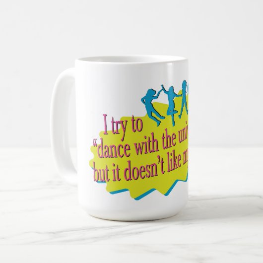 Tanz mit der weltweit großen Tasse des Kaffees (Vorderseite Links)