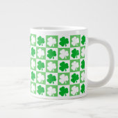 Tanzen Grün und Weiß Kleeblatts St Pats Irish Jumbo-Tasse (Rechts)