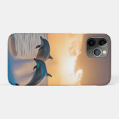 Tanzen in der Dämmerung: Drei Delphine springen Case-Mate iPhone Hülle (Rückseite (Horizontal))
