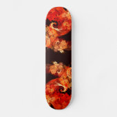 Tanzen von Feuervögeln Abstrakt Art Skateboard (Vorderseite)