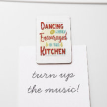 Tanzen wird in dieser Küche sehr ermutigt