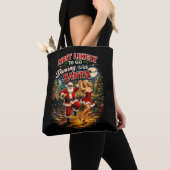 Tanzend mit dem Weihnachtsmann Tasche (Von Nahem)