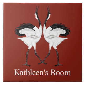 Tanzende Kraniche Raumschild Fliese
