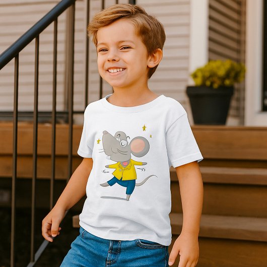 tanzende Maus in gelbem T - Shirt