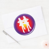 Tänzer auf mehrfarbigem Hintergrund stechen Runder Aufkleber (Umschlag)