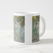 Tänzer in Green Edgar Degas Jumbo-Tasse (Vorderseite Rechts)