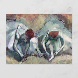 Tänzer schnüren ihre Schuhe von Edgar Degas Postkarte