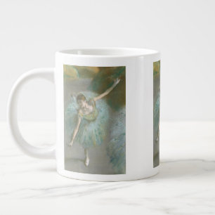 Tänzerin in Grün Edgar Degas Jumbo-Tasse