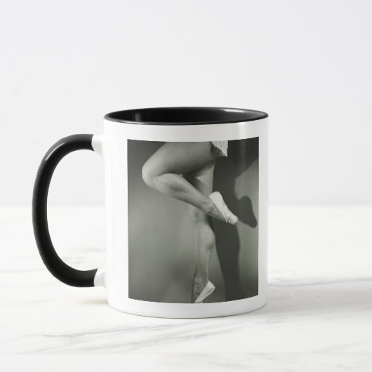 Tänzerin Tasse (Links)