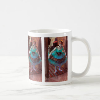 Tänzerin verlässt ihr Ankleidezimmer von Degas Kaffeetasse