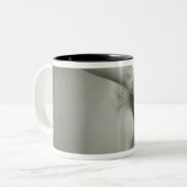 Tänzerin Zweifarbige Tasse (Vorderseite Links)