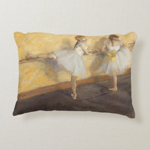 Tänzerinnen an der Barre von Edgar Degas, Vintage  Zierkissen