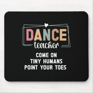 TanzlehrerIn weist TanzlehrerIn auf Ihre Zehen Mousepad