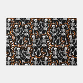 Tanzskelette Halloween oder Tag der Toten Fußmatte (Vorderseite)