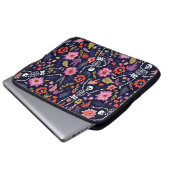 Tanzskelette im Blumengartenmuster Laptopschutzhülle (Vorne Knopf)