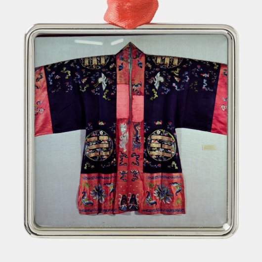 Taoist-Robe mit Tai-Chi Yin und Yang Silbernes Ornament (Vorne)
