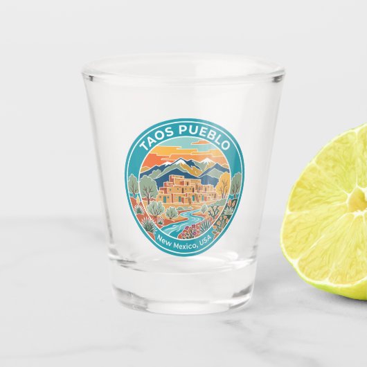 Taos Pueblo USA Schnapsglas (Vorderseite)