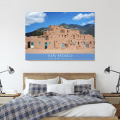 Taos Pueblo Wrapped Canvas Print Leinwanddruck (Insitu (Schlafzimmer))