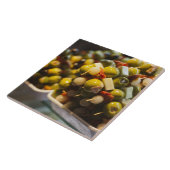 Tapas aus gefüllten Oliven Fliese (Seite)