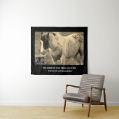 Tapestry WILD PFERDE VON UTAH, ONAQUI BERGE BLM Wandteppich (Beispiel (Horizontal))